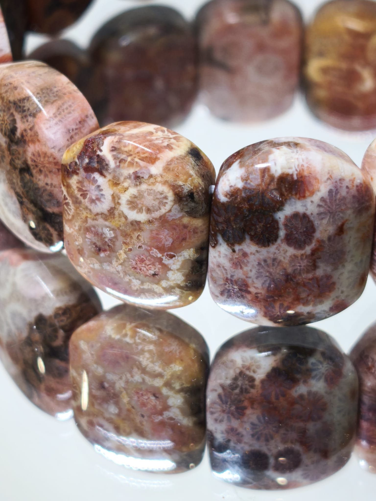 Pulsera de Jade coral fosilizado - Imagen 2