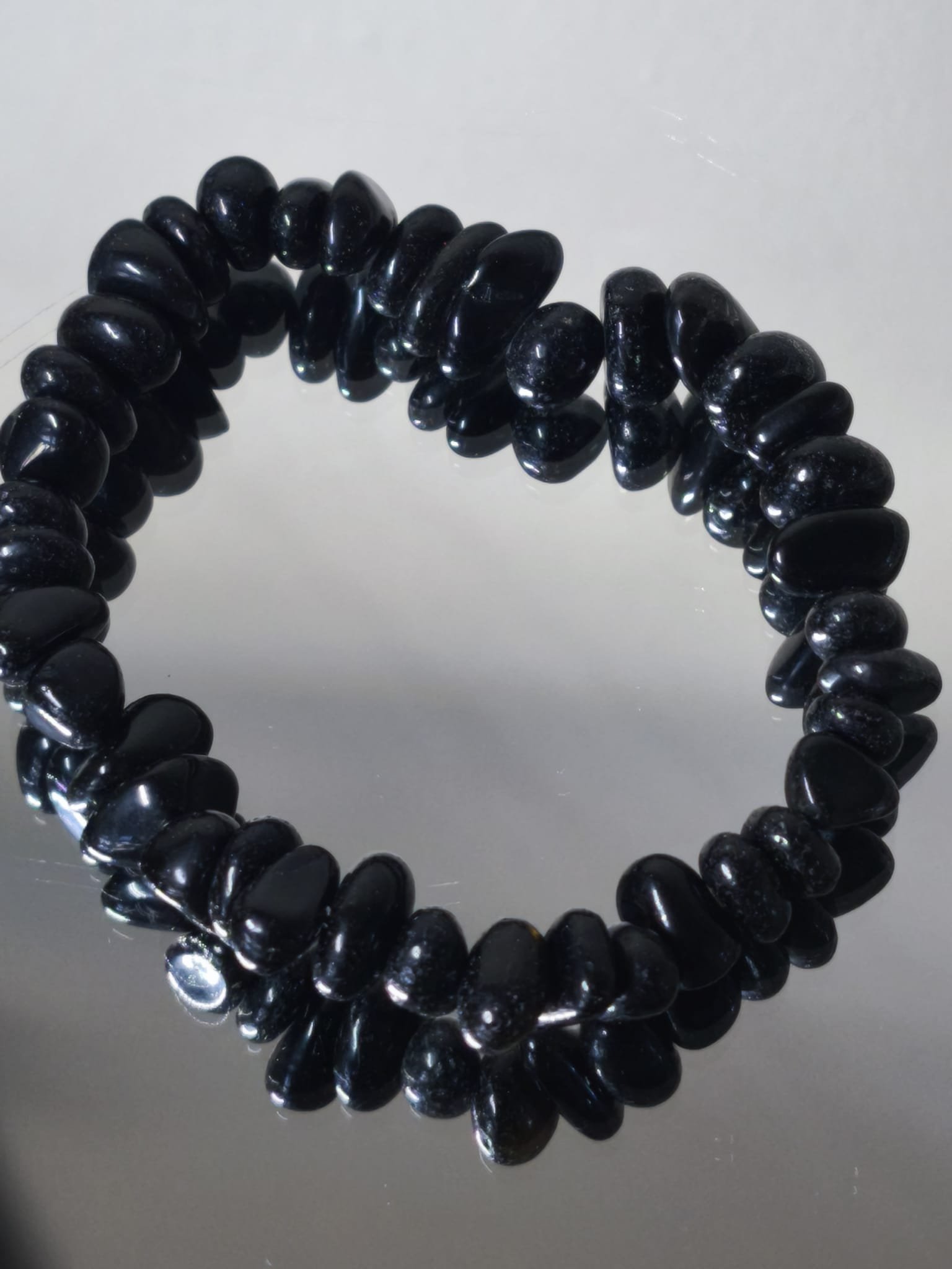 Pulsera de turmalina negra