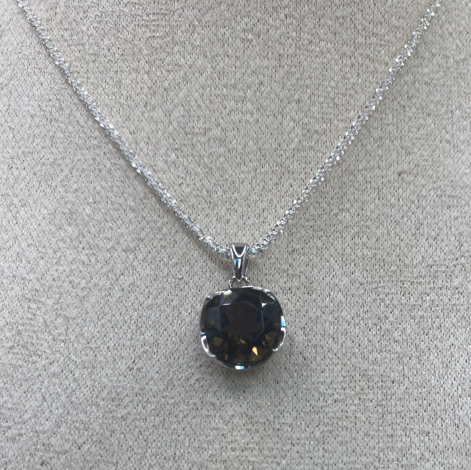 Collar ÉBANO Cuarzo Ahumado en Plata 925