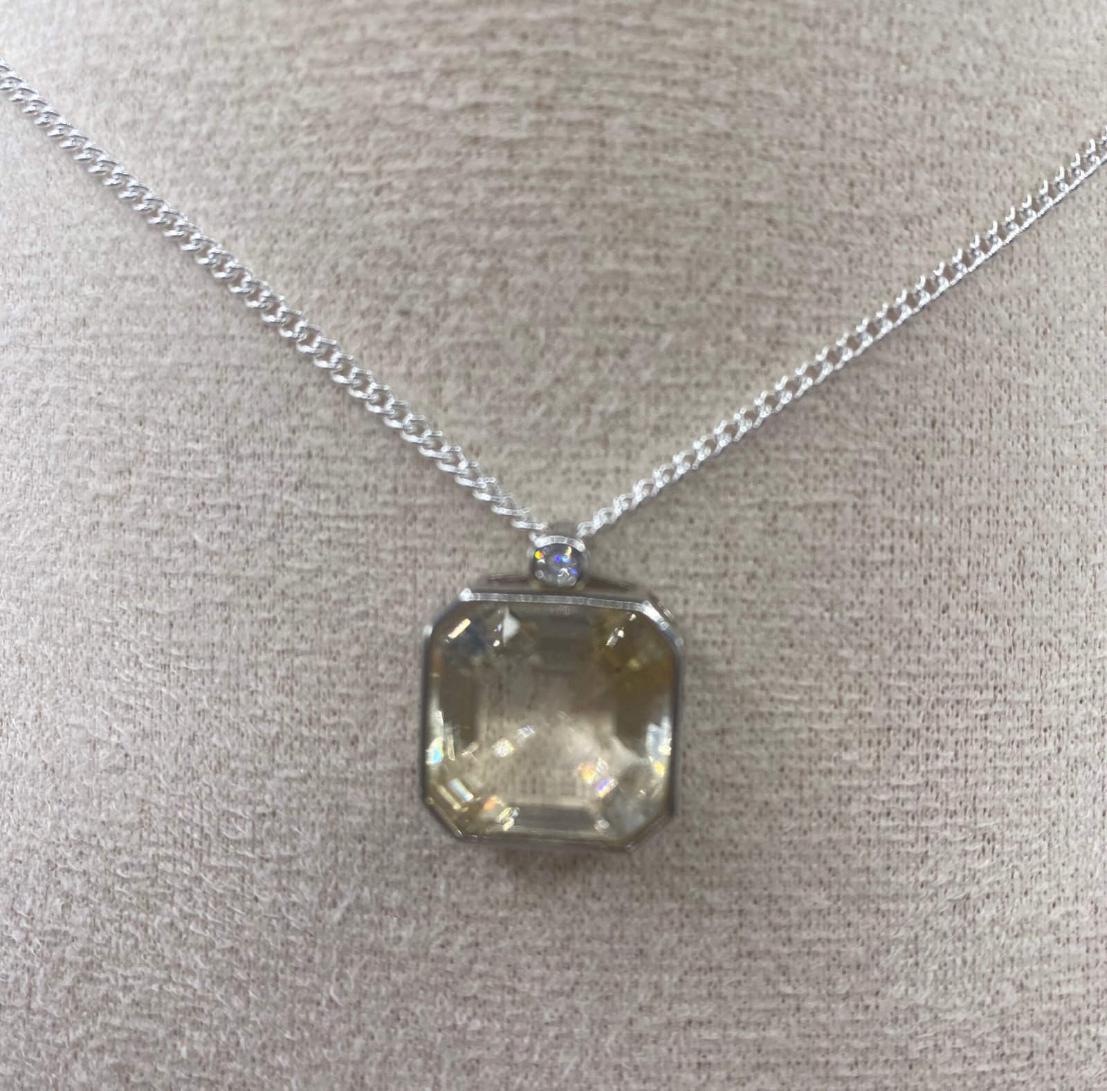 Collar Citrine con cadena de plata 925