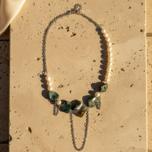 Collar Mara - Perlas de rio, nácar y acero