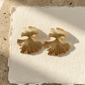 Pendientes Ginkgo dorado en acero