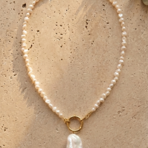 Collar Ivory - perlas y acero